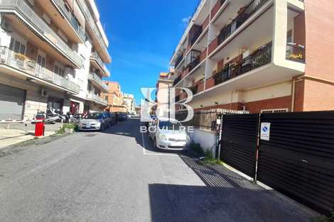 Locale Commerciale in Vendita, Torrevecchia