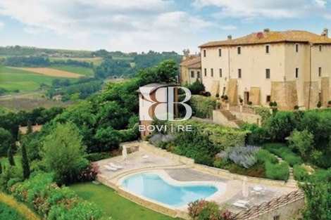 Castello in Vendita, Todi