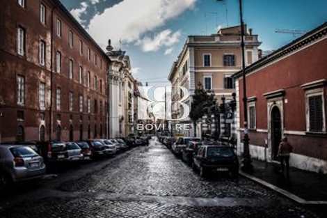 Appartamento in Vendita , Centro Storico