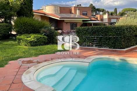 Villa in Vendita, Flaminia